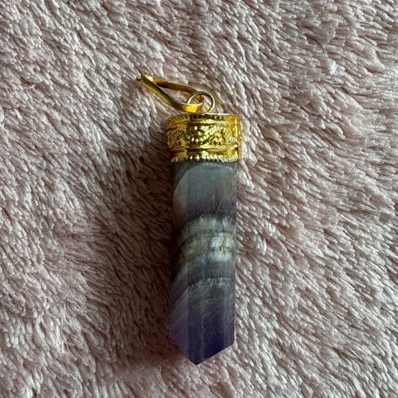 Royal Amulet – Amethyst Pendant with Gold Accent - Picture 3 of 3